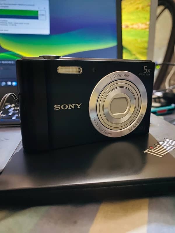 Sony Cybershot 10/10 1