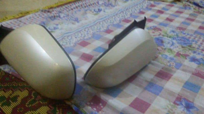 Toyota Vitz 2007 Side mirrors original (Unused) 1