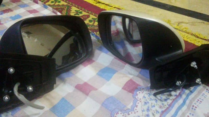 Toyota Vitz 2007 Side mirrors original (Unused) 2