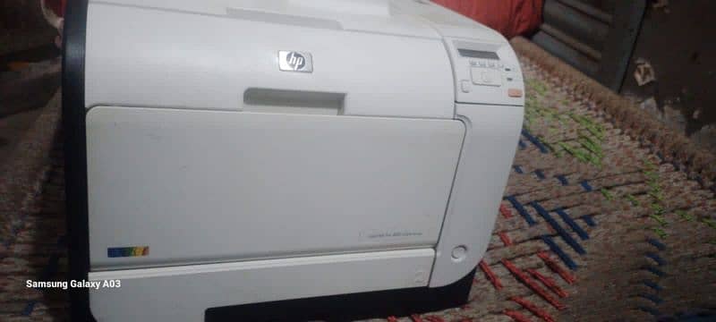 Colour Printer (HP LaserJet 400) 2