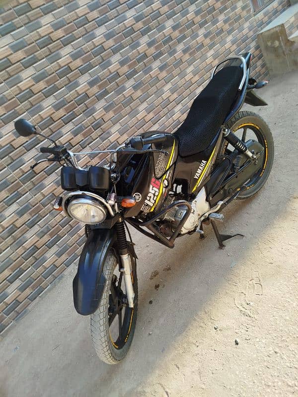 YAMAHA YBRG 125 2020 MODEL 10