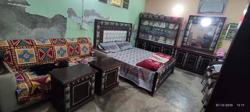 king bed with side tables,showcase,dressing table in good condition 2