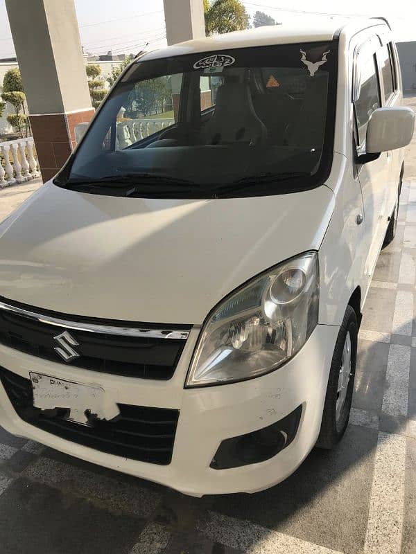 Suzuki Wagon R 2017 1