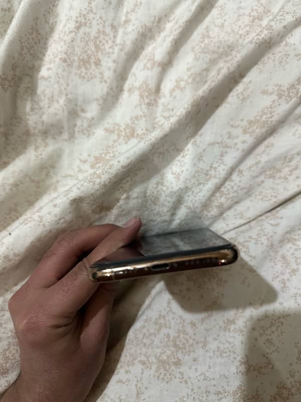 iphone 11 pro Non pta 4