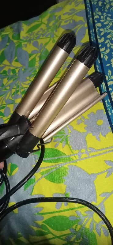 curling Iron professional with 3 barrels 0