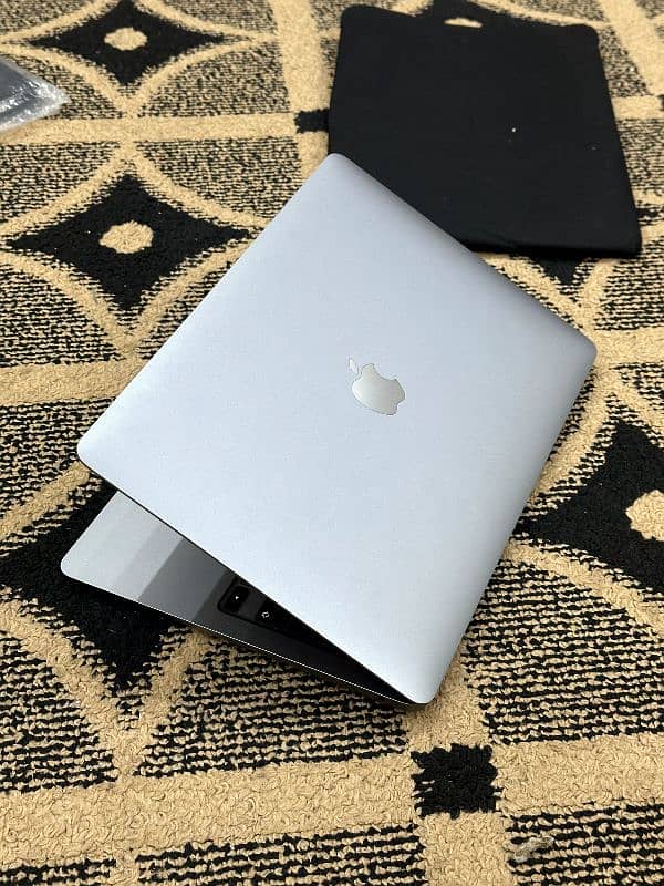 Macbook Air M1 2020 0