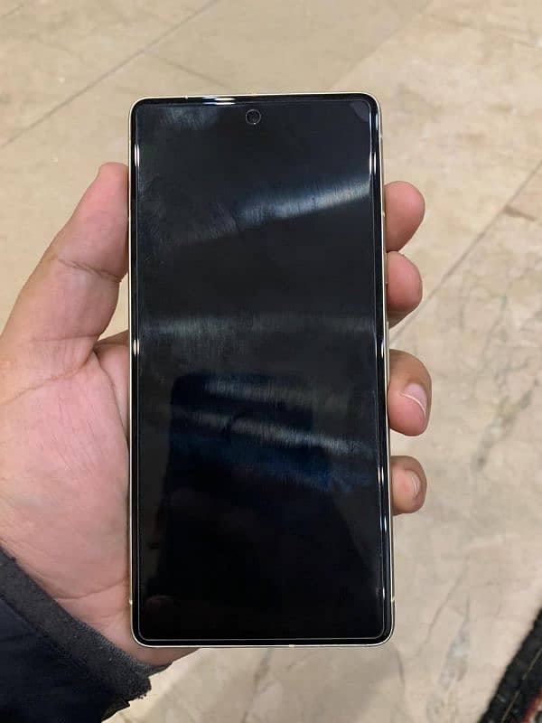 Google Pixel 7   8/128GB 5