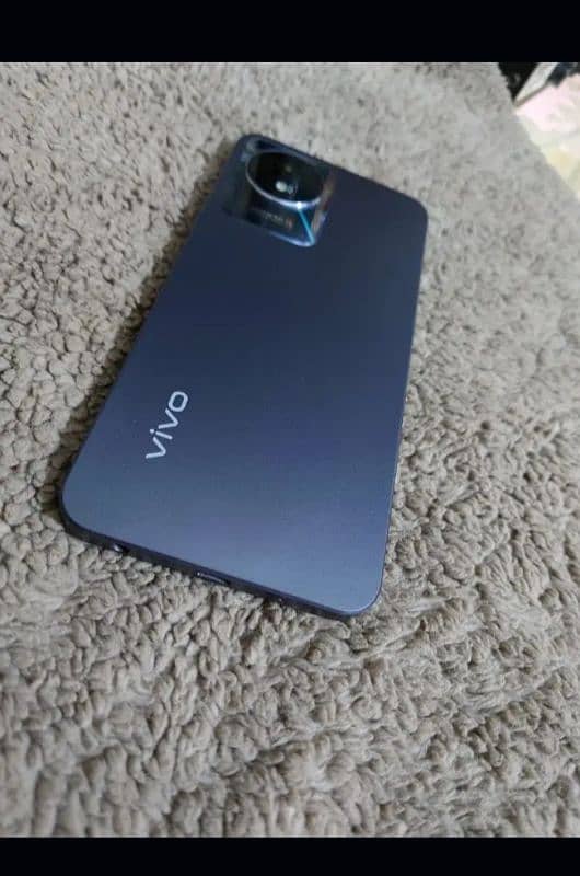 vivo full box  10/10 1