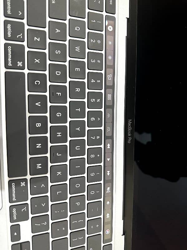 MacBook Pro M1 2020 2