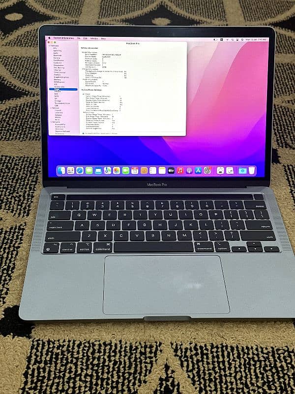 MacBook Pro M1 2020 8