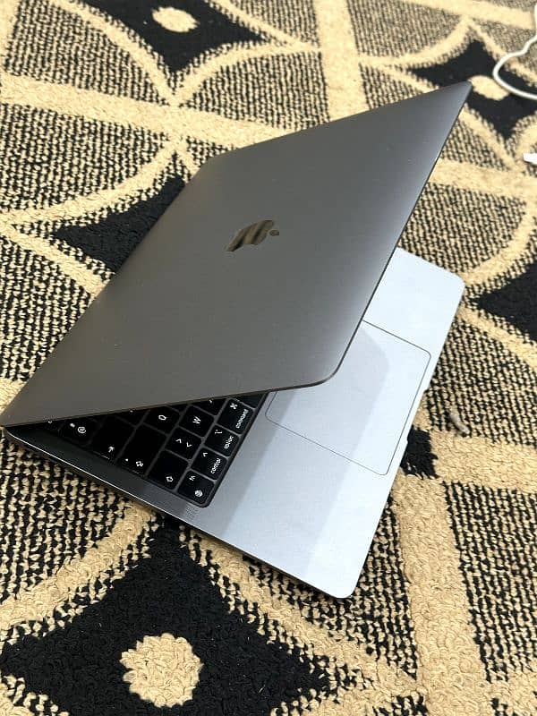 MacBook Pro M1 2020 12