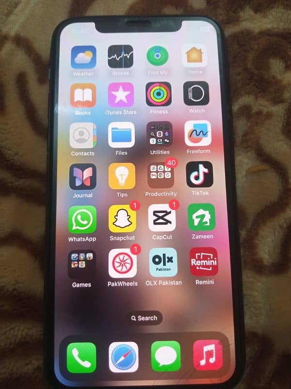 iphone 11pro 64gb non pta face id okay 7