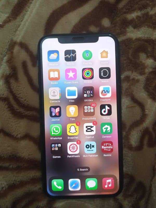 iphone 11pro 64gb non pta face id okay 8