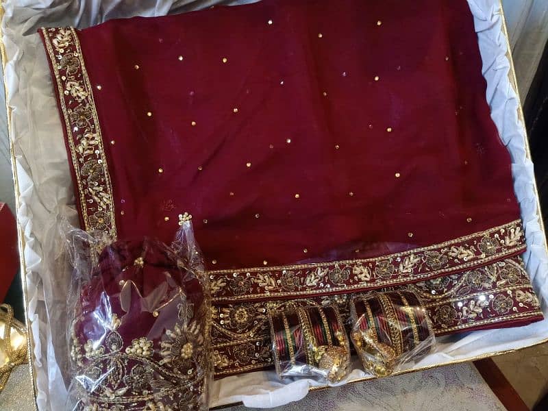 Ready To Wear Bridal Dress ,Real price 1 Lac, selling in 60k 1