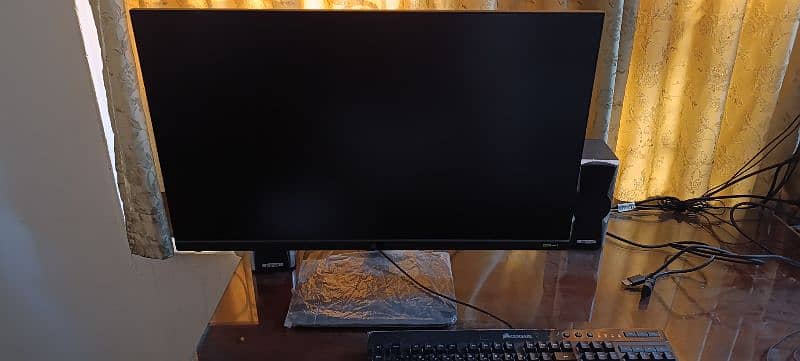 Corsair xeneon 31.5 inch 2k ips 165hz 11