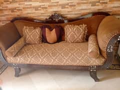 dewan  sofa