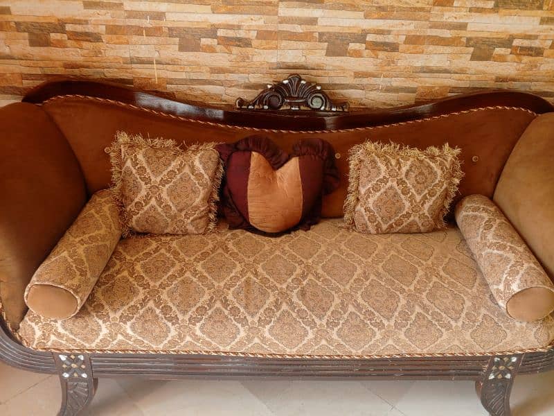 dewan  sofa 1