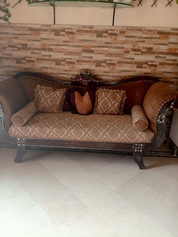 dewan  sofa 3