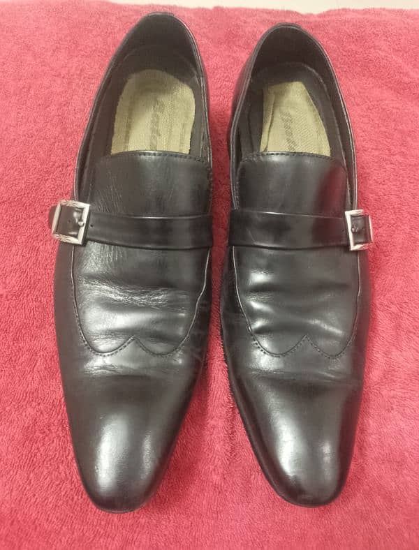 want to sell this bata shoes 1