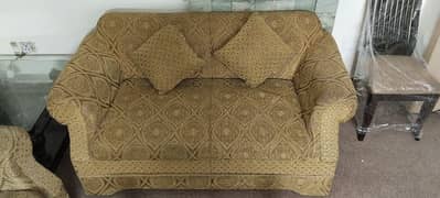 7 seater sofa with 3 table's as shown in pictures