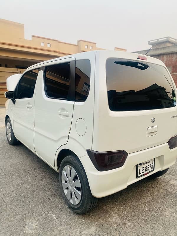 Suzuki Wagon R 2018 5