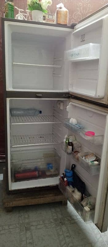 Haier full size fridge 4