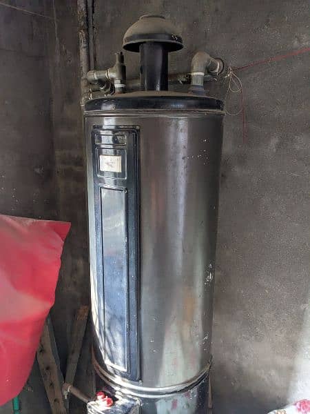 Gas Geyser 35 gallon 6