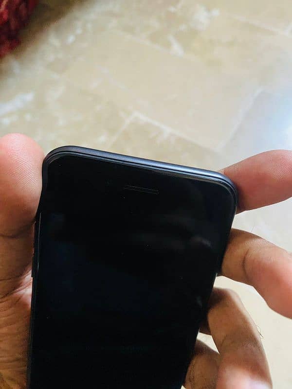 Iphone 8 64gb Pta approved 5