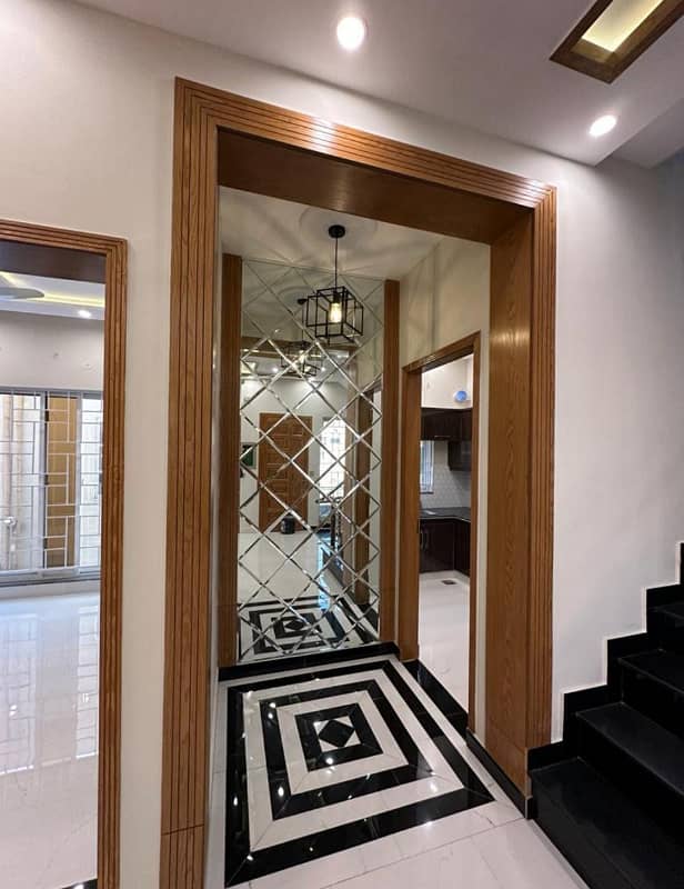 5 MARLA BRAND NEW HOUSE AVAILEBAL FOR RENT IN BAHRIA TOWN LAHORE 4