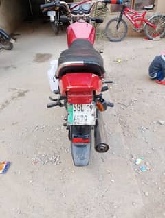 Honda 100 prider