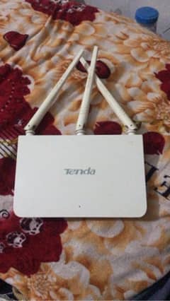 Tenda Triple Antenna