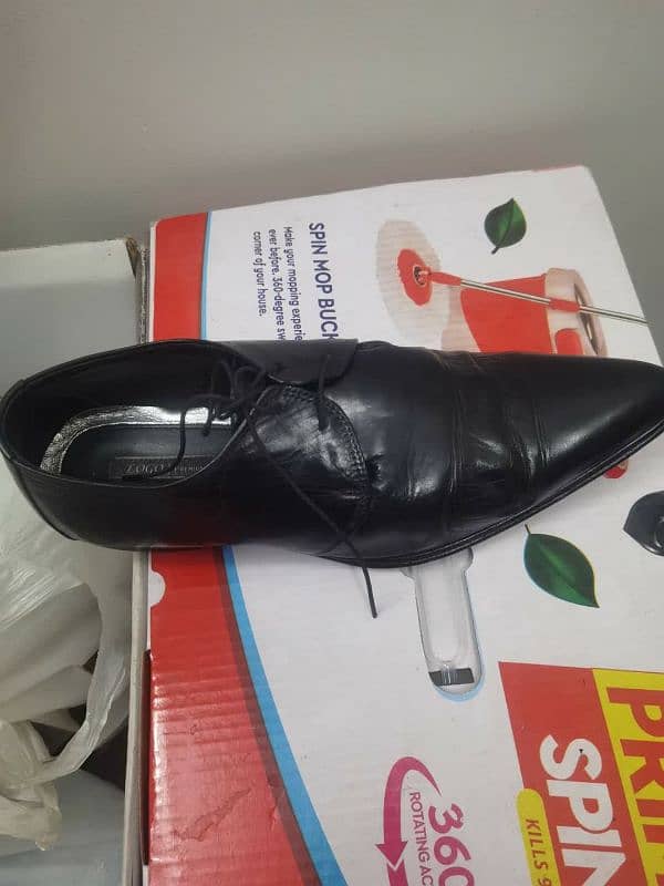 brand new unused power shoes and a logo leather shoes 2