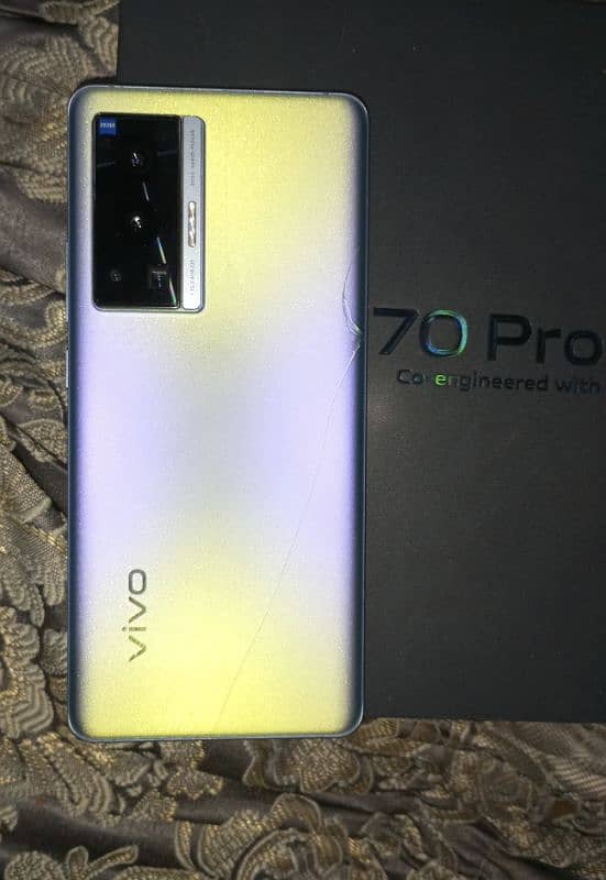 vivo x70 pro 2