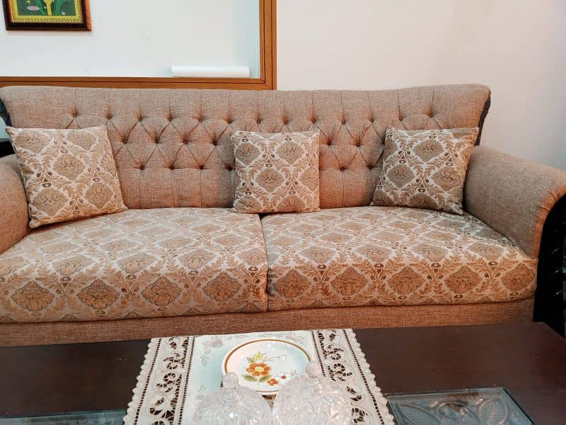 7 seater sofa set available for sale 0