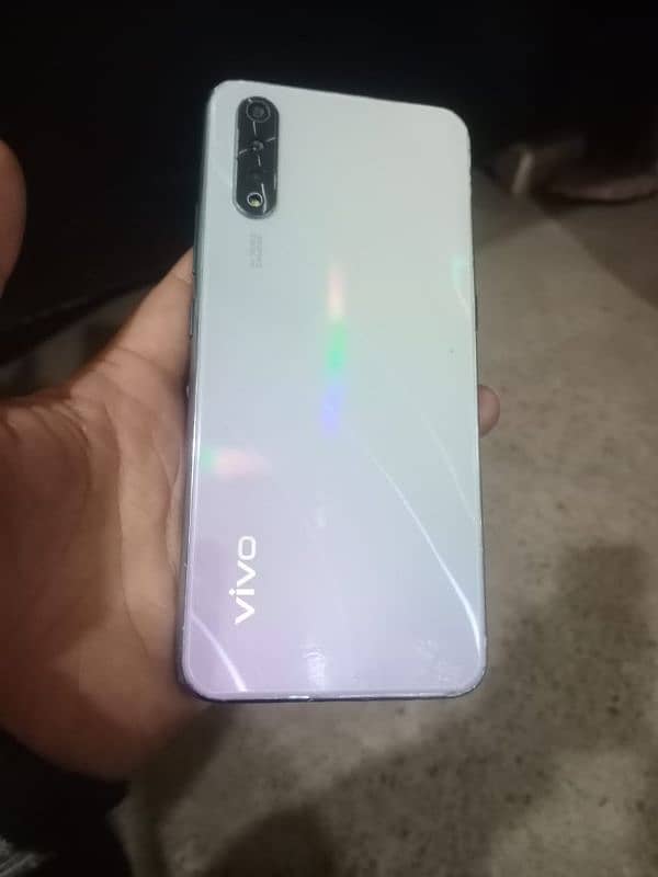 vivo s1 4 128 for sale 0322.046. 19.63 4