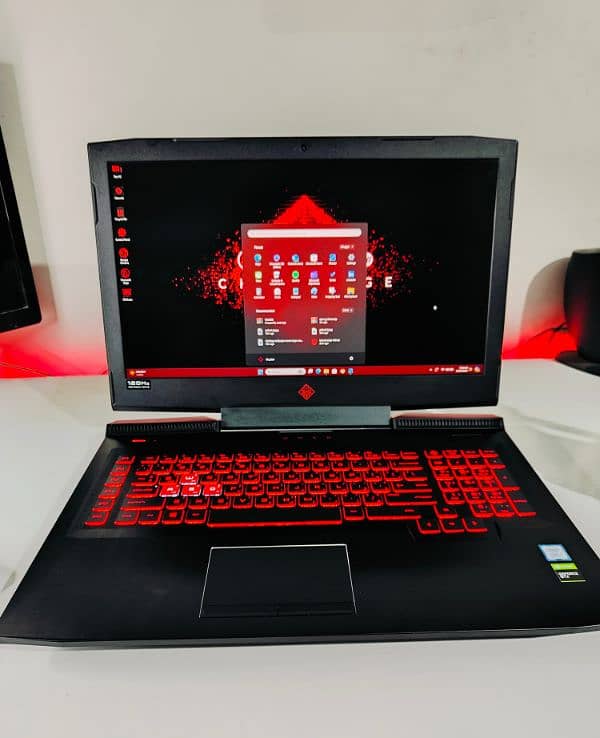 HP OMEN 17t  Gaming Laptop (Model 17-an104ne), Intel 8Th Gen i7-8750H 4