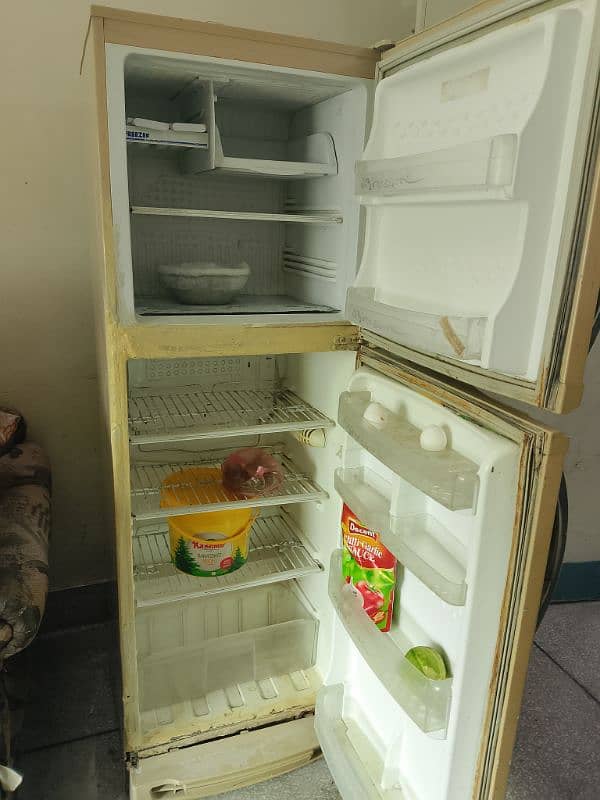 refrigerator for sale 1