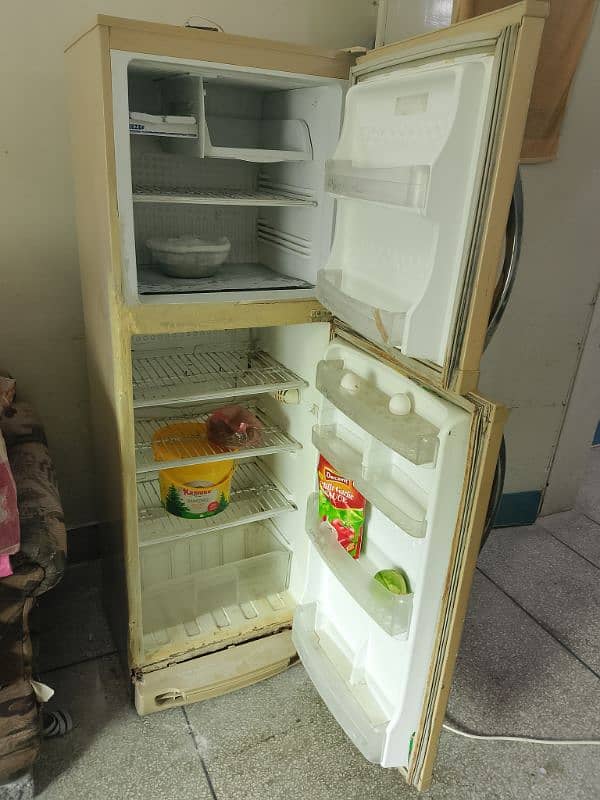 refrigerator for sale 4