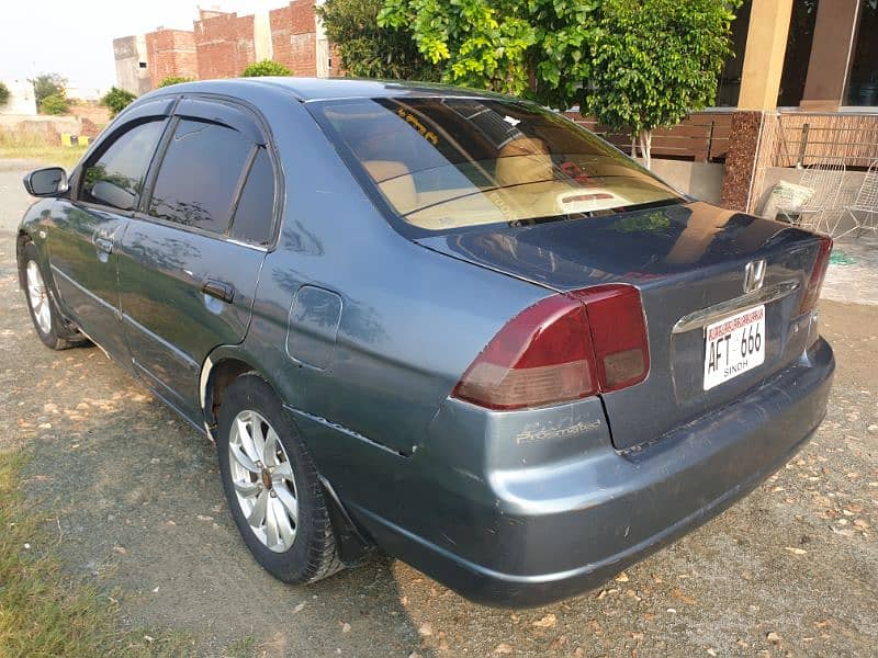 Honda Civic EXi 2004 4