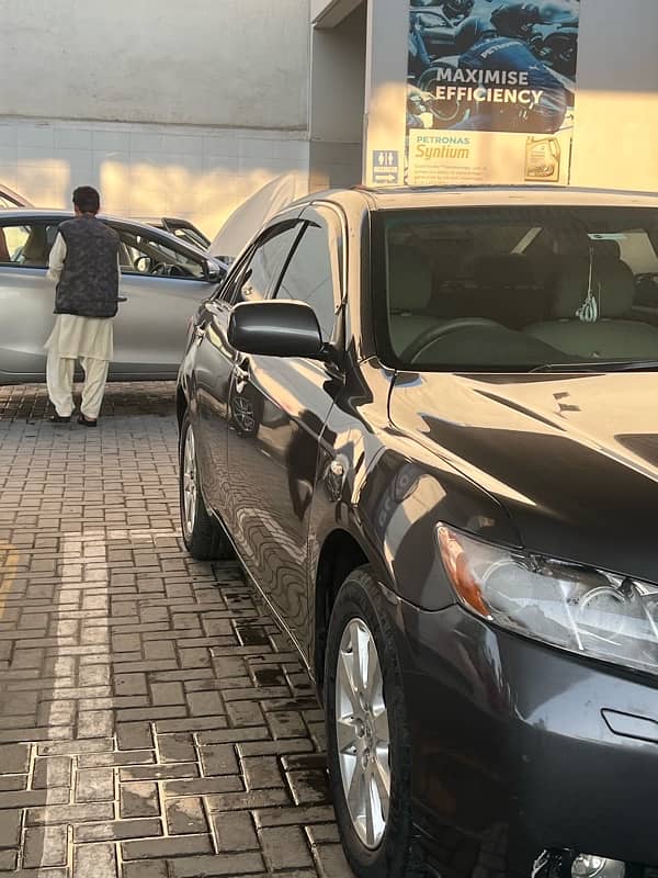 camry 2007 luxury car urgent sale 1