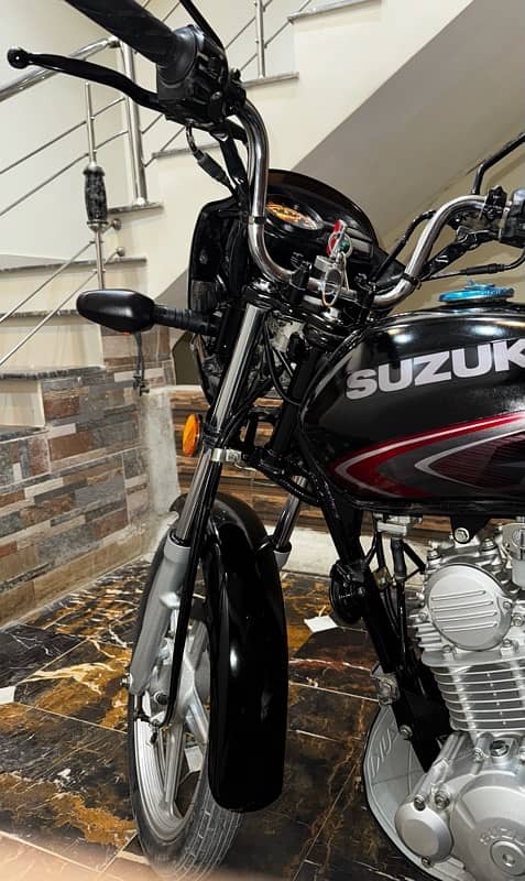 Suzuki GD 110S 2023 Black Colour with Tracker and PPF 13