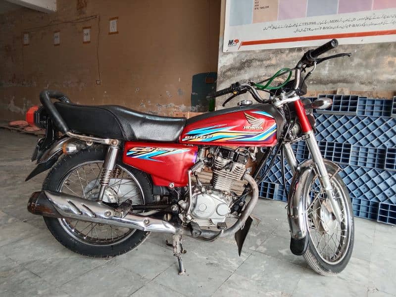 Honda CG 125 2018 Model 4