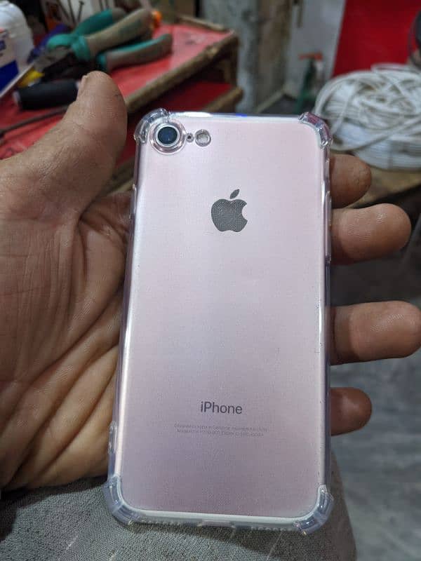 iphone 7 32GB Pta approved 4