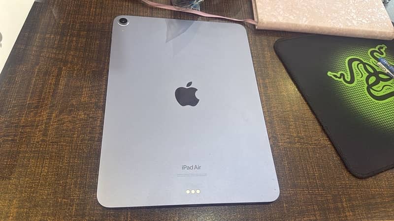 iPad Air 5th gen for sale 2