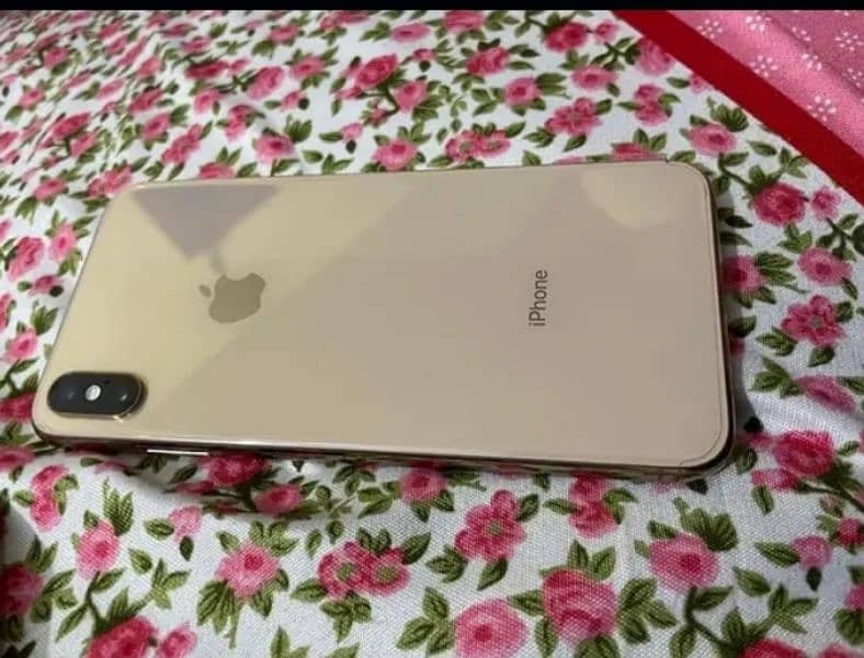 I phone xs max 2