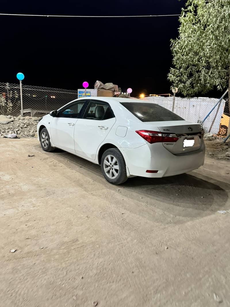 Toyota Corolla Altis 1.6 2017 4