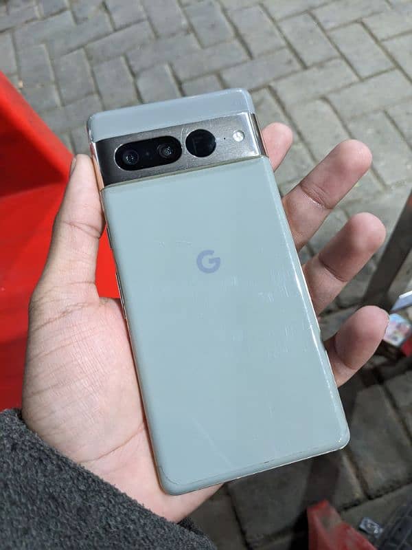 Google pixel 7 pro 8