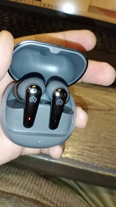 Audionic Airbuds 595 brand new 0