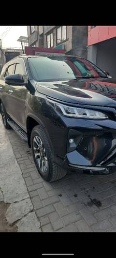 Toyota Fortuner Legender 2023