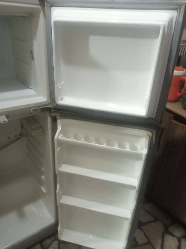 Dawlance fridge 3